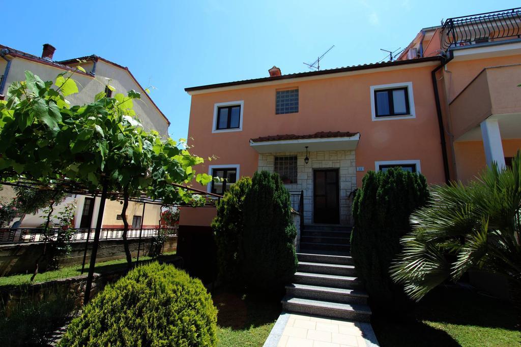 Apartments Branko Rovinj Exterior photo